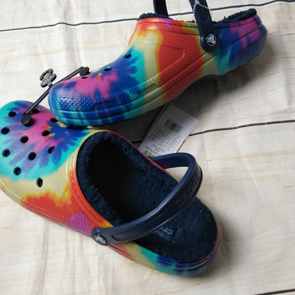 tie dye fur crocs